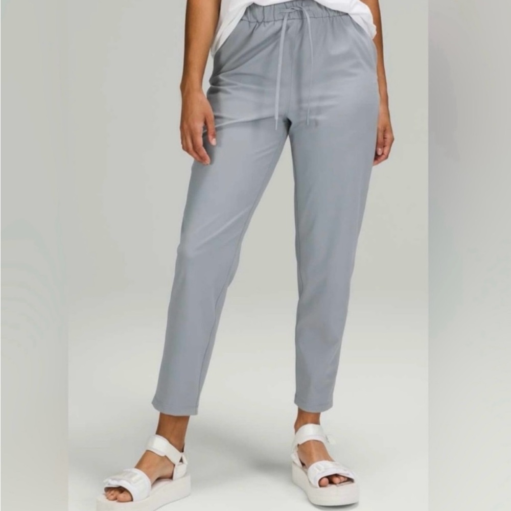 lululemon athletica Gray Women's Pants